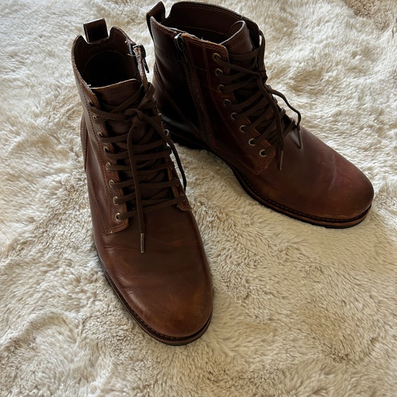 Men’s Timberland Brown Leather Dress Boots - Picture 3 of 6